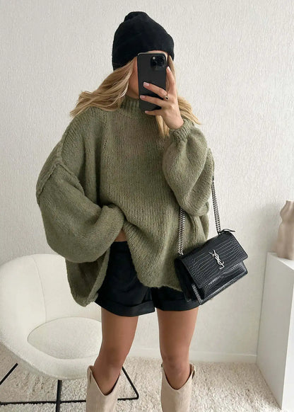 Casual Sweater Semi-turtleneck